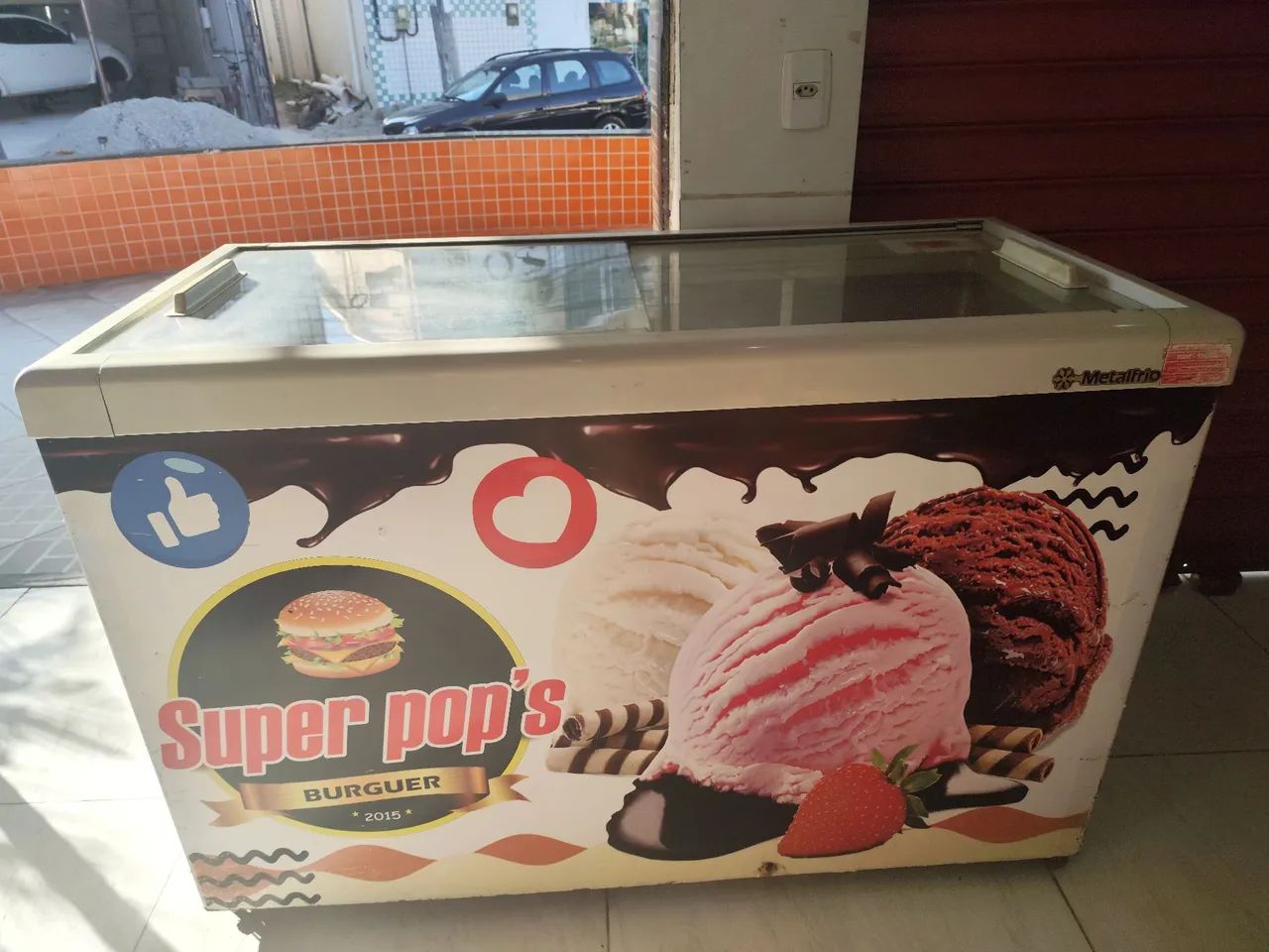 Freezer Horizontal Metalfrio -  expositor de sorvetes 