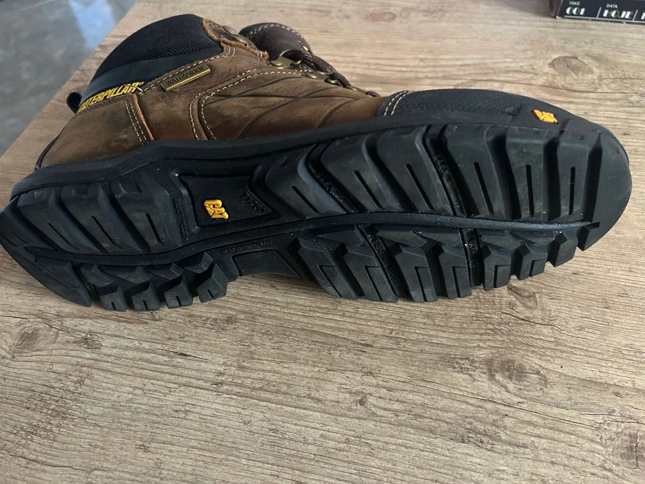 Bota Caterpillar Original Threshold WP Marrom - Real Brown - Foto 5