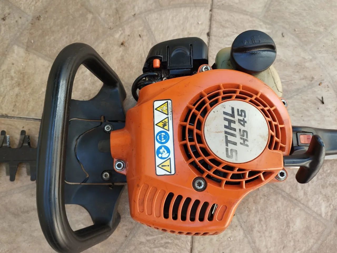 Podador de cerca viva64290860776323120