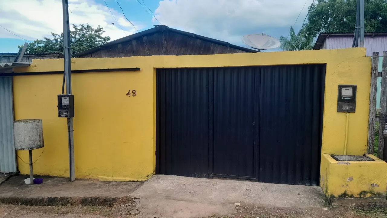 Vende-se está casa