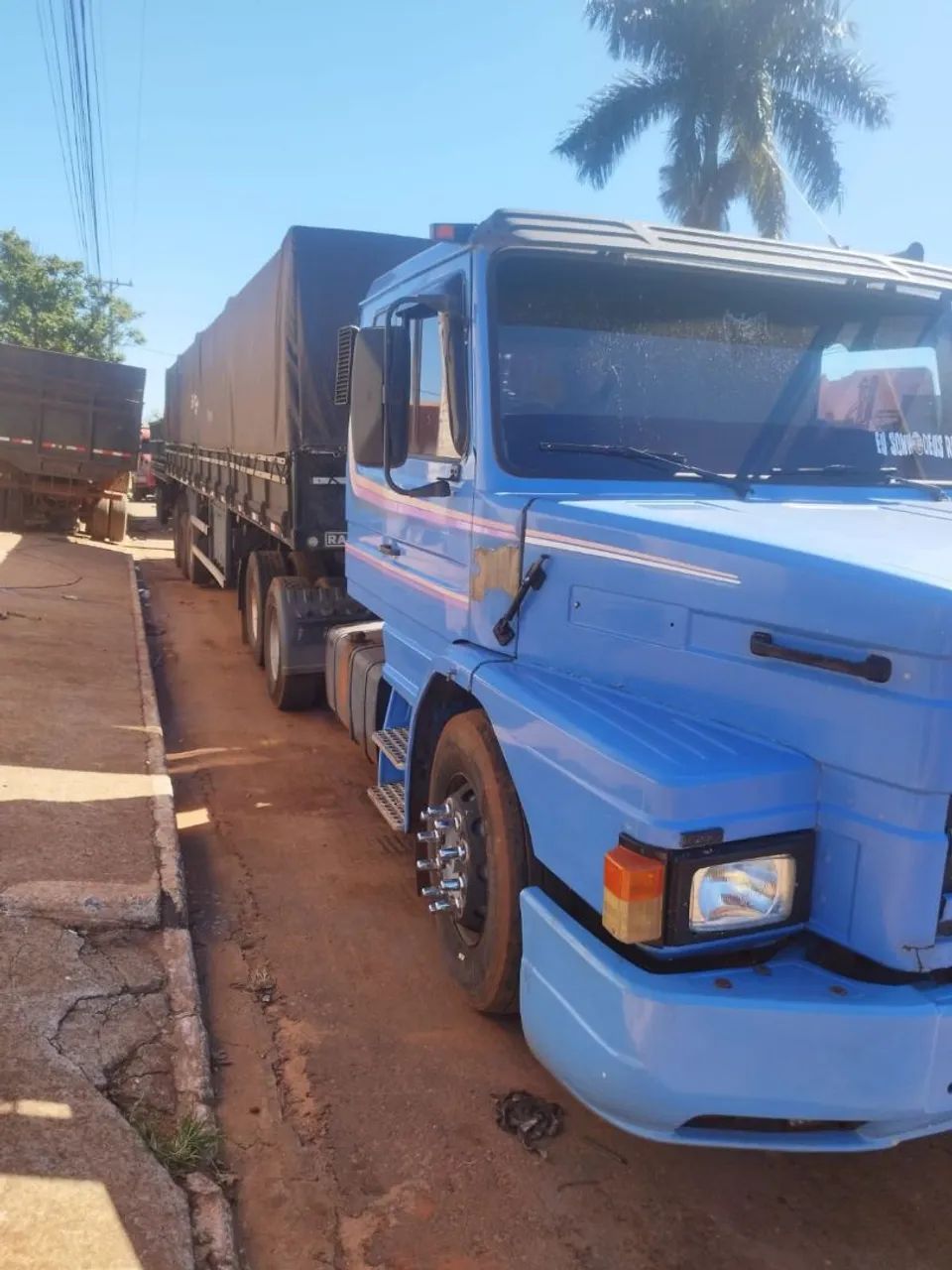 BaRaTo - Conjunto cavalo 113 e carreta LS