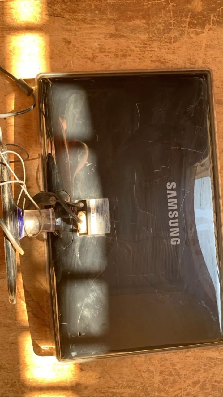 Monitor 23 polegadas Samsung dvi  - Foto 2