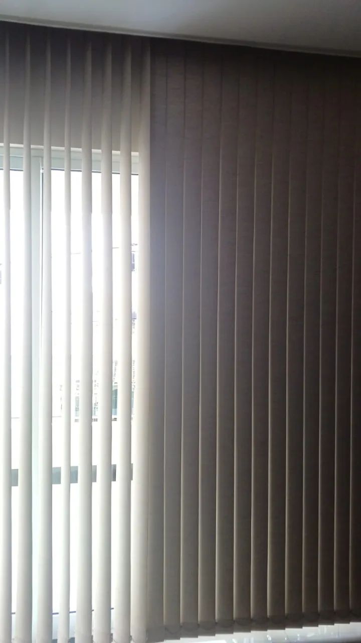Conserto e higienização de todos os modelos de persianas e cortinas 