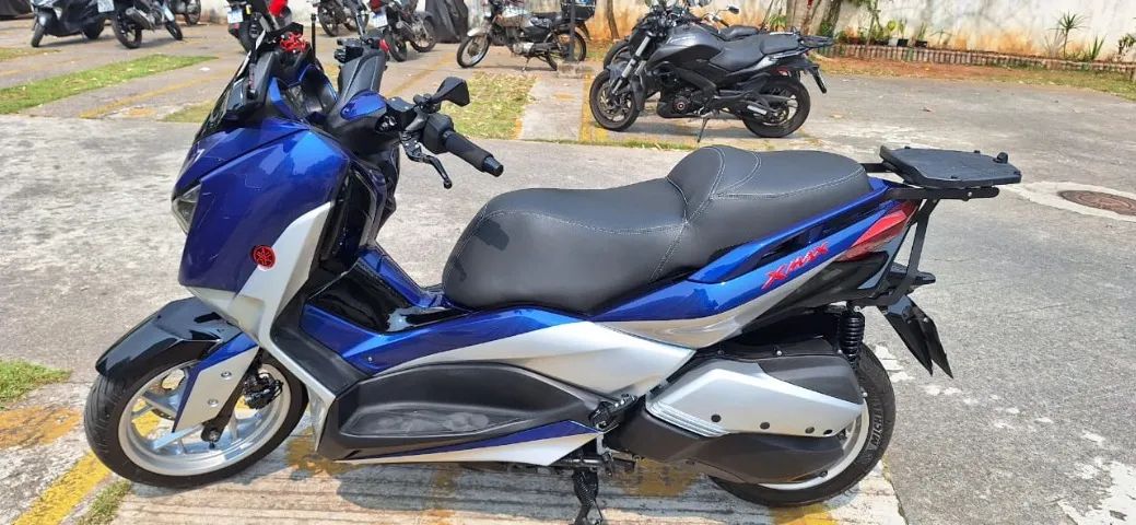 YAMAHA XMAX ABS - Foto 4