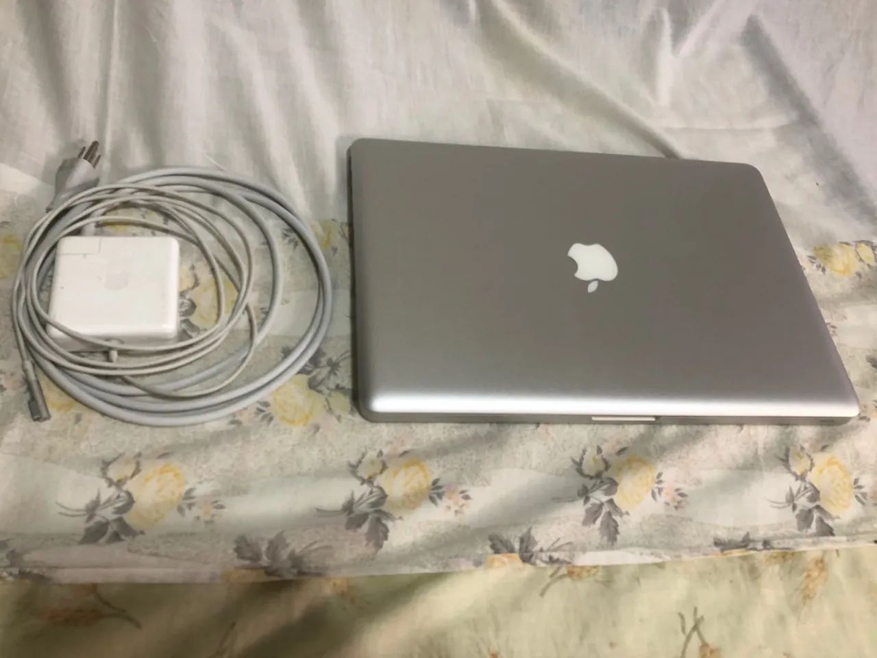 Apple Macbook Pro 15 i7 2,4GHz Quad-Core Monterey - Foto 4