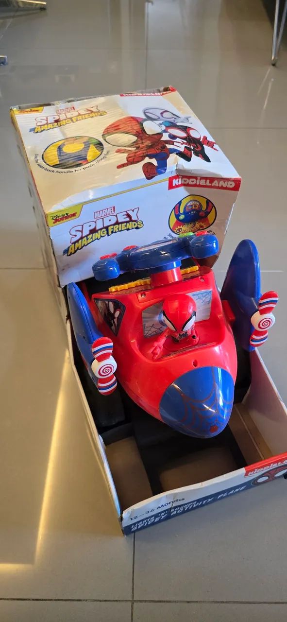 Carrinho-avião com Atividades Kiddieland Spidey (importado)<br>Criança