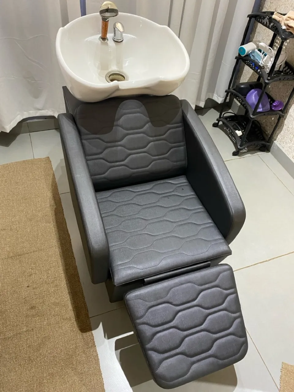 Cadeira de Lavar Cabelo com Apoio para Pés