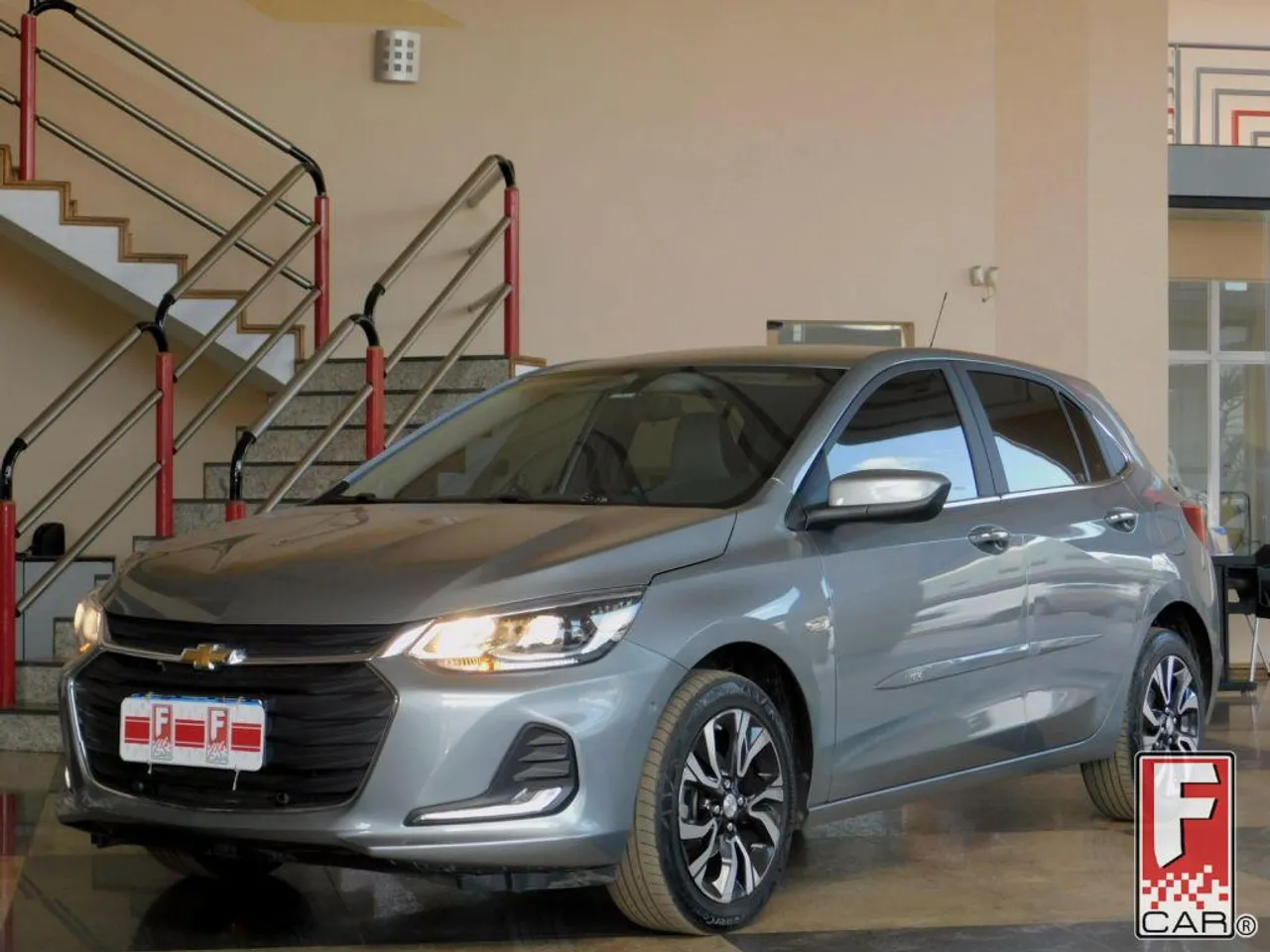 Chevrolet ONIX HATCH PREM. 1.0 12V TB Flex 5p Aut.
