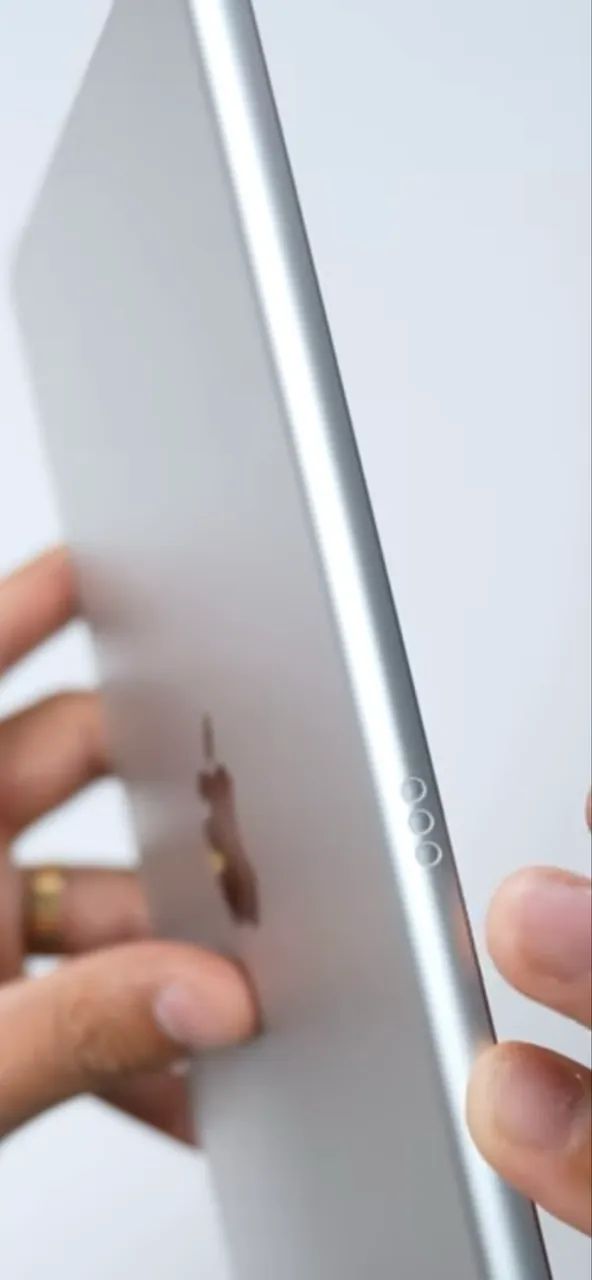 BAIXEI - Apple iPad 9 64Gb Zerado com Caixa e Capa