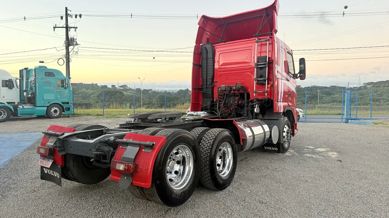 Volvo fh 400 6x2 2007 impecável  - Foto 2