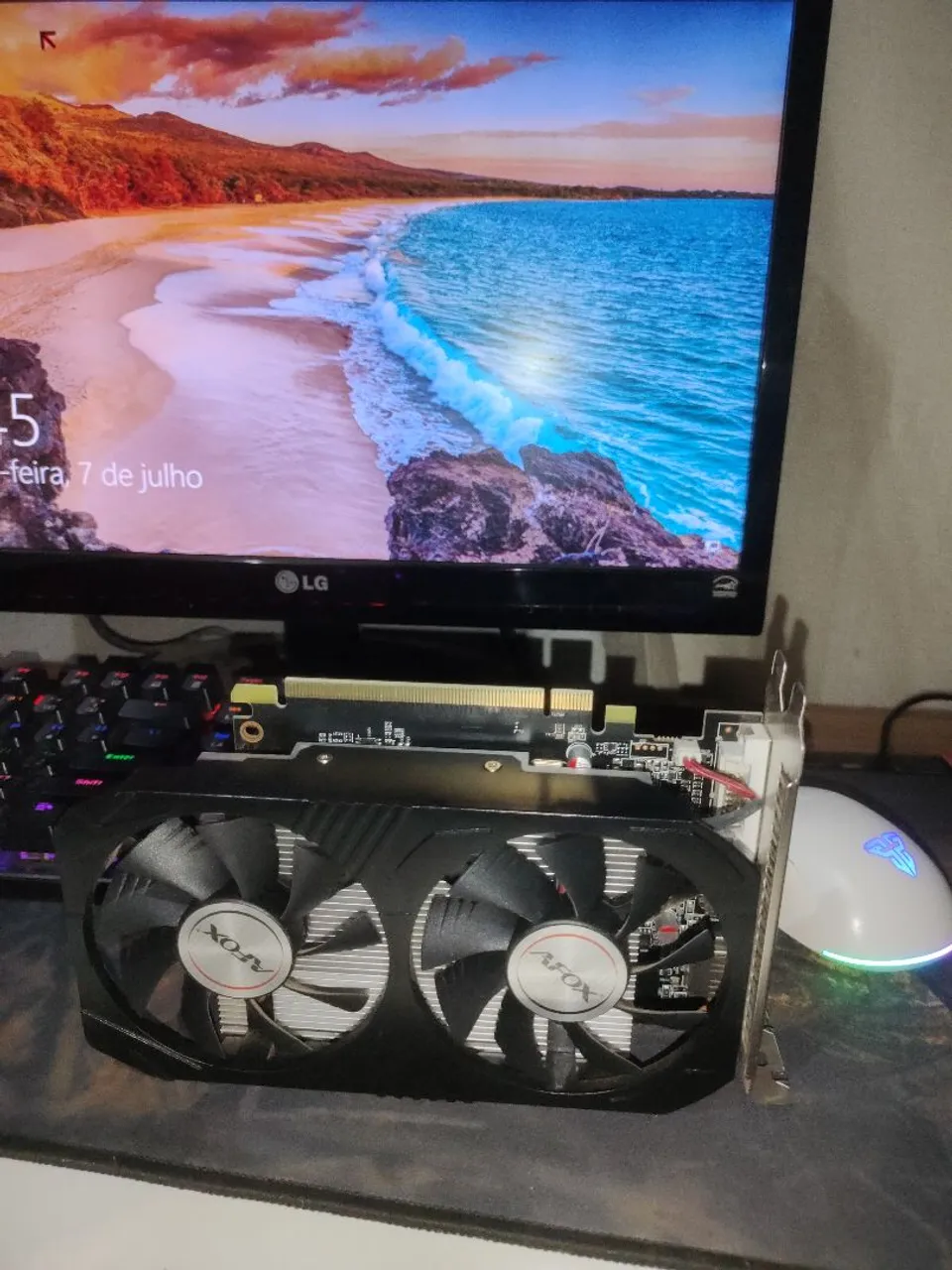 Placa de Vídeo Afox RX 550 4GRAM