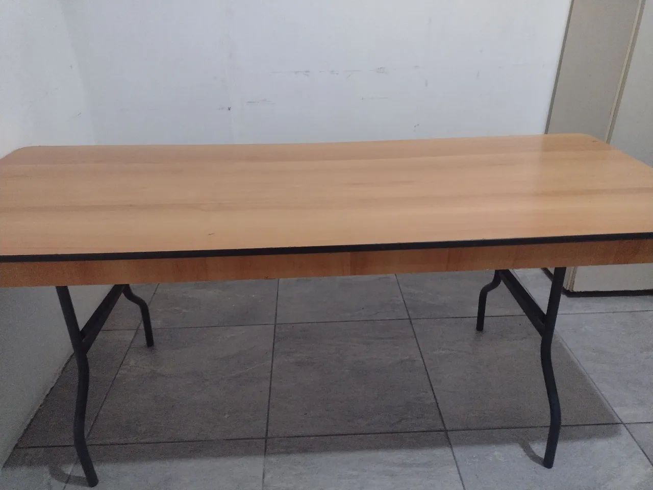 Mesa 1'80 de comprimento por 70 de largura  - Foto 3