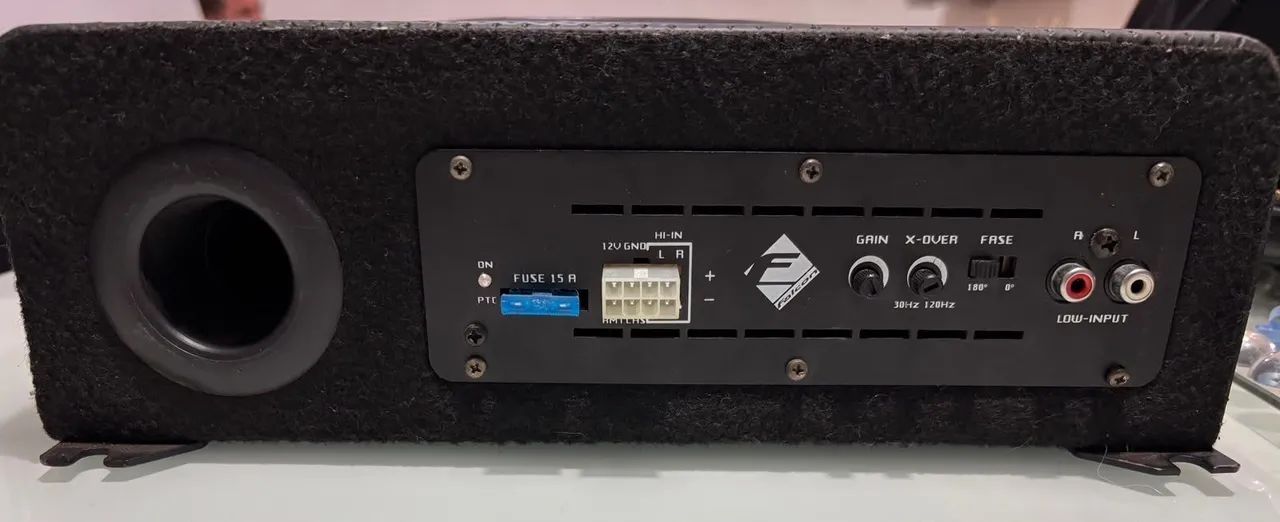 Caixa Falcon Amplificada Subwoofer 8 Polegadas 200 W Rms Potência - Foto 2