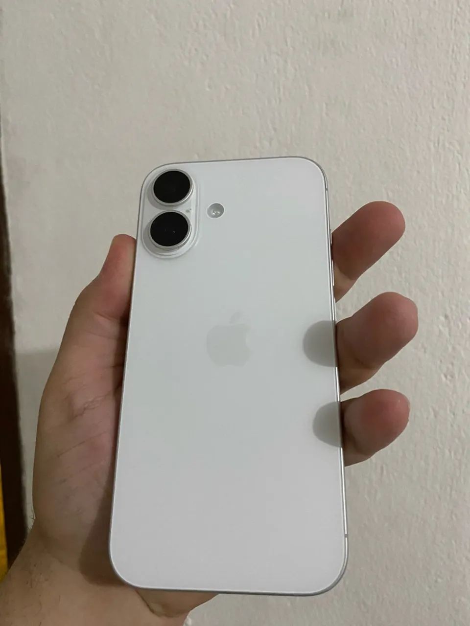 iPhone 16 completo com caixa branco 128GB na garantia APPLE  - Foto 5