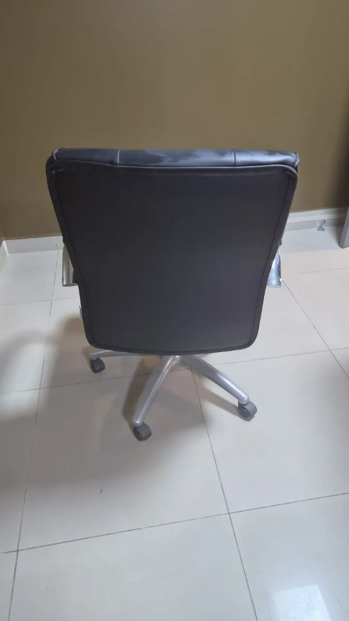Cadeira executiva para escritorio - Foto 2