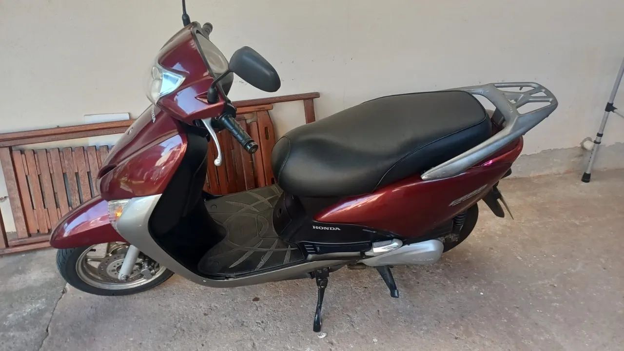 Honda Lead 110 - ano 2012 - Foto 5