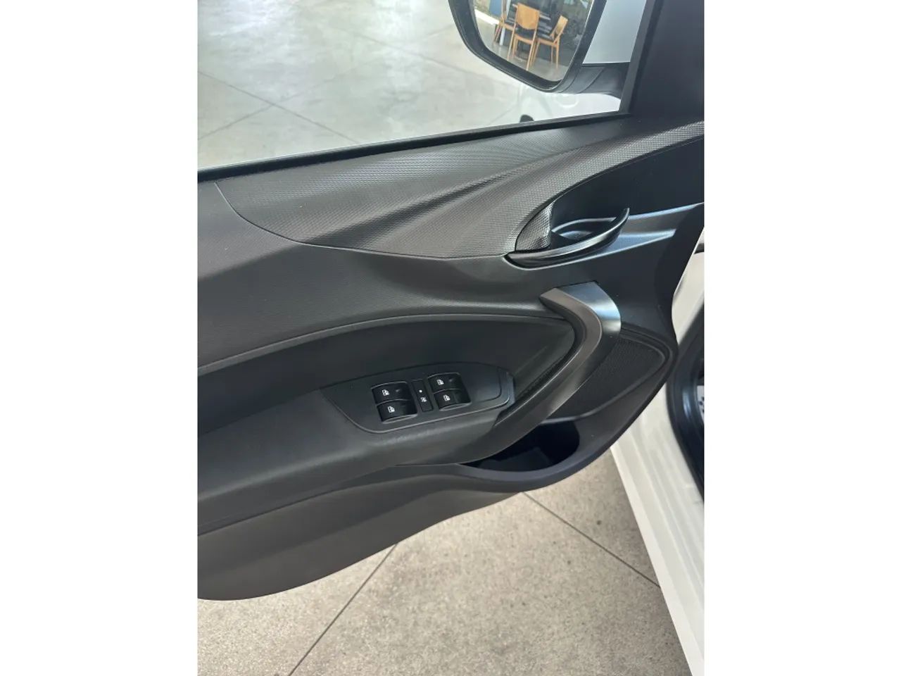 Fiat Cronos Drive 1.3 8V Flex Aut. 2023 - Foto 5