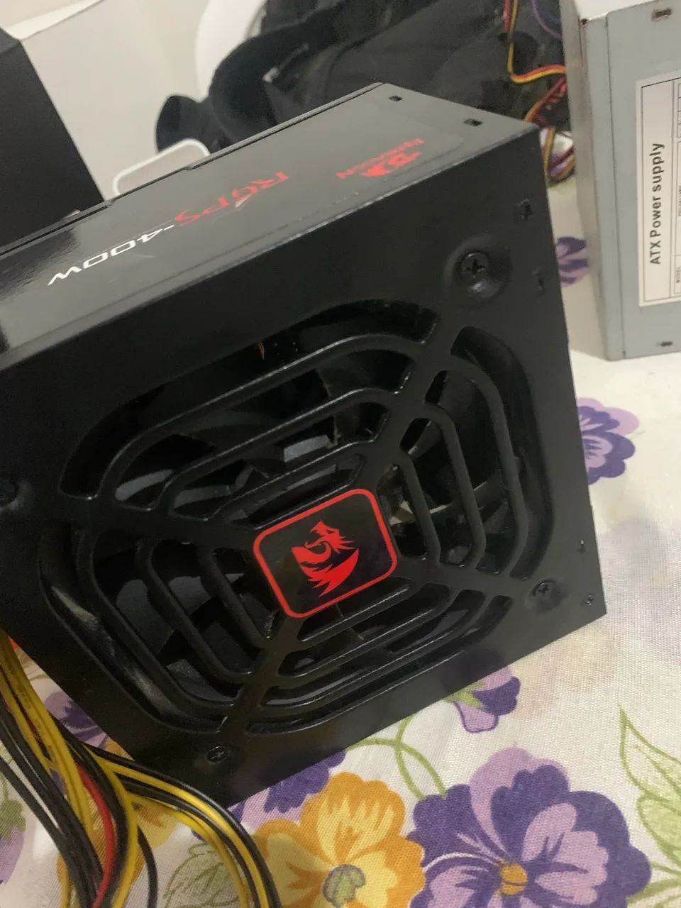 Fonte Redragon 400w - Foto 5