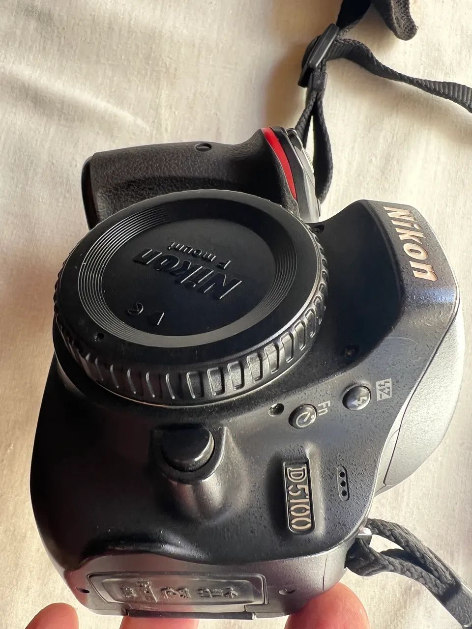 Nikon D5100 - Foto 2