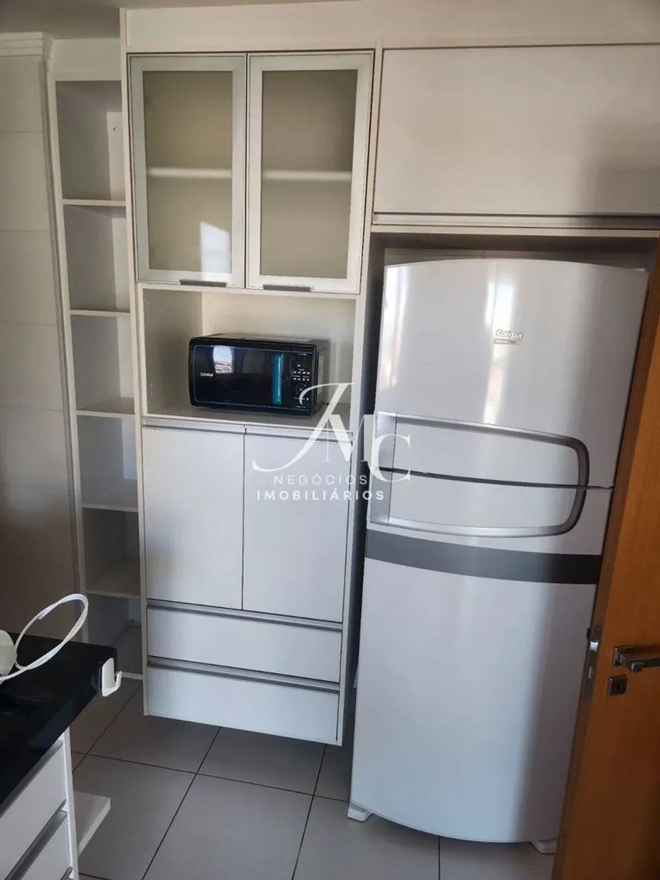 Apartamento com 3 suítes e mobiliado para locação no Edifício Majestic - 140m² - Foto 5