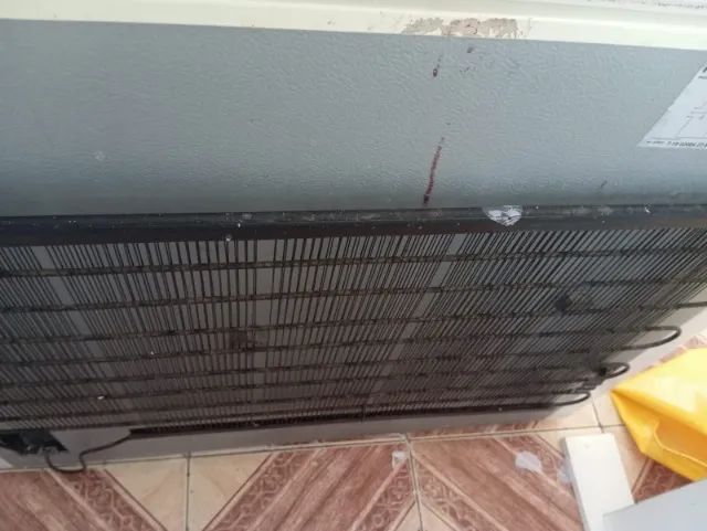 freezer 200L muito bem conservado - Foto 2