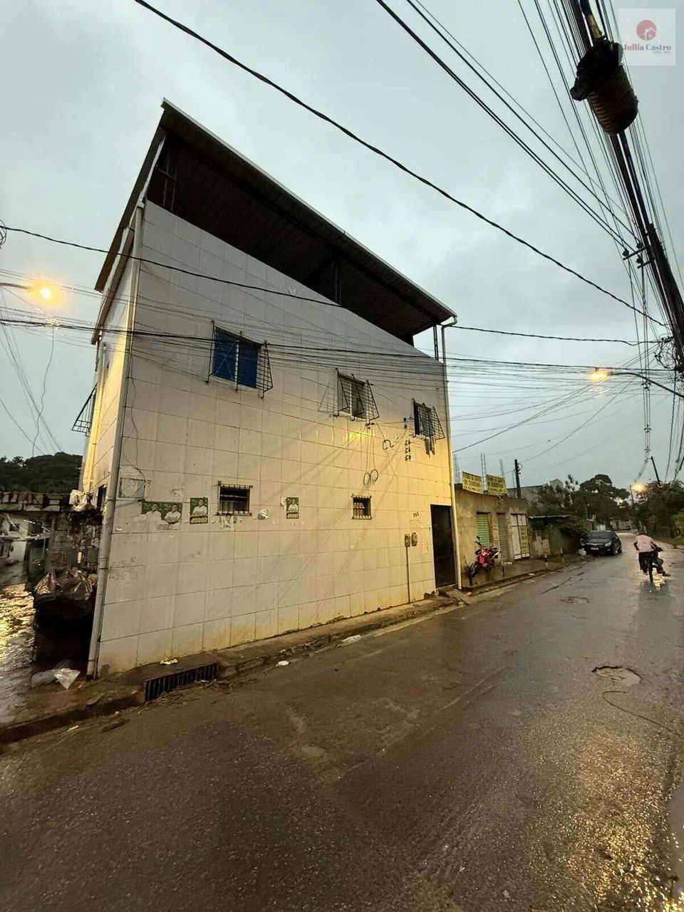 VENDO ÓTIMA CASA NO BAIRRO DE DOIS UNIDOS - RECIFE - Foto 3