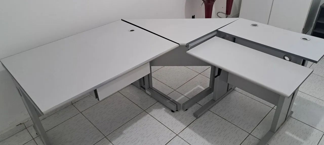 Mesa escritório em L - Foto 3