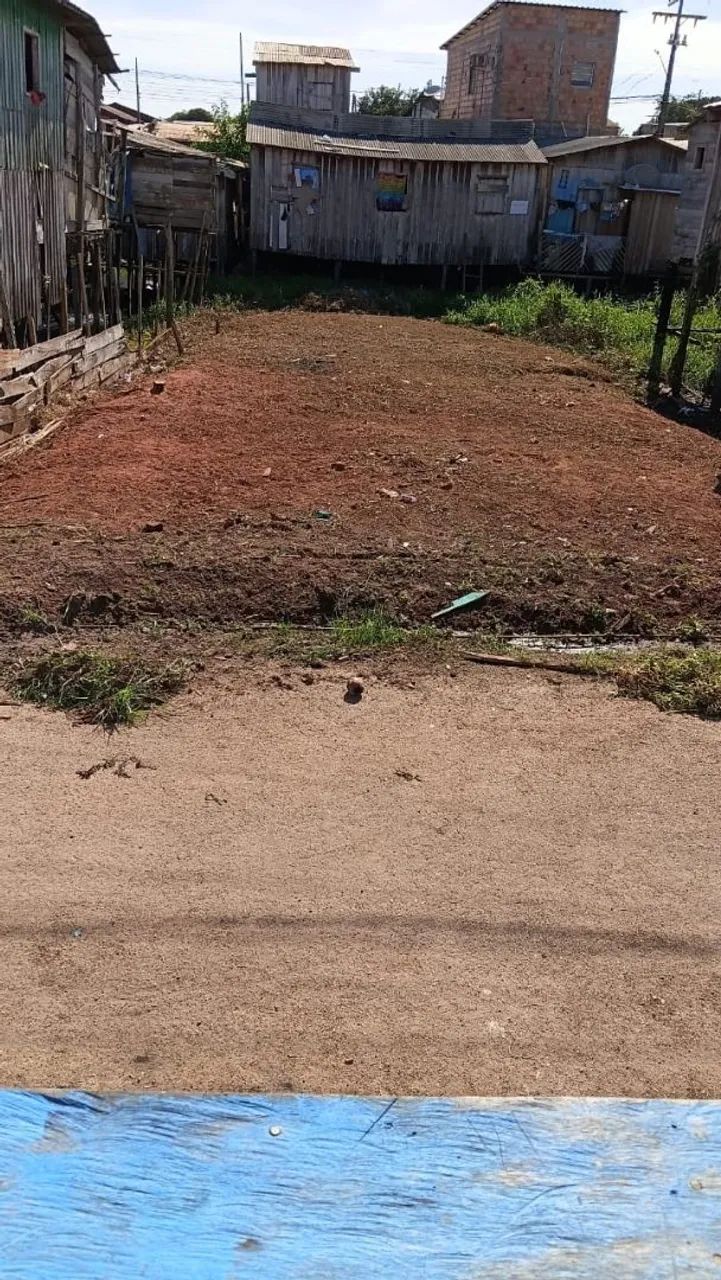 Vende-se esse terreno 