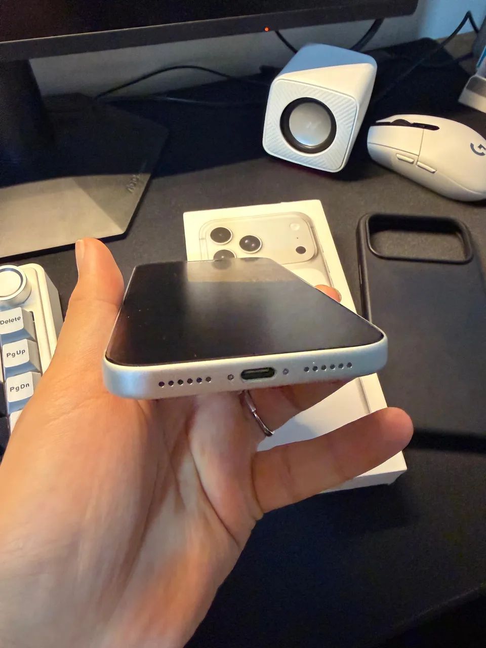 iPhone 17 pro max 512GB +(nota fiscal e acessórios) - Foto 4