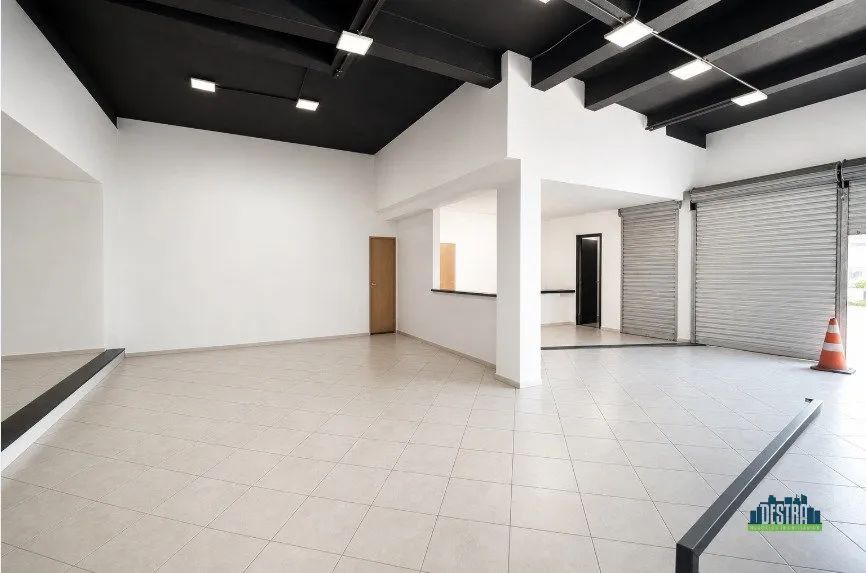 ALUGUE | Loja na Praia do Suá: 100m² com 2 vgs