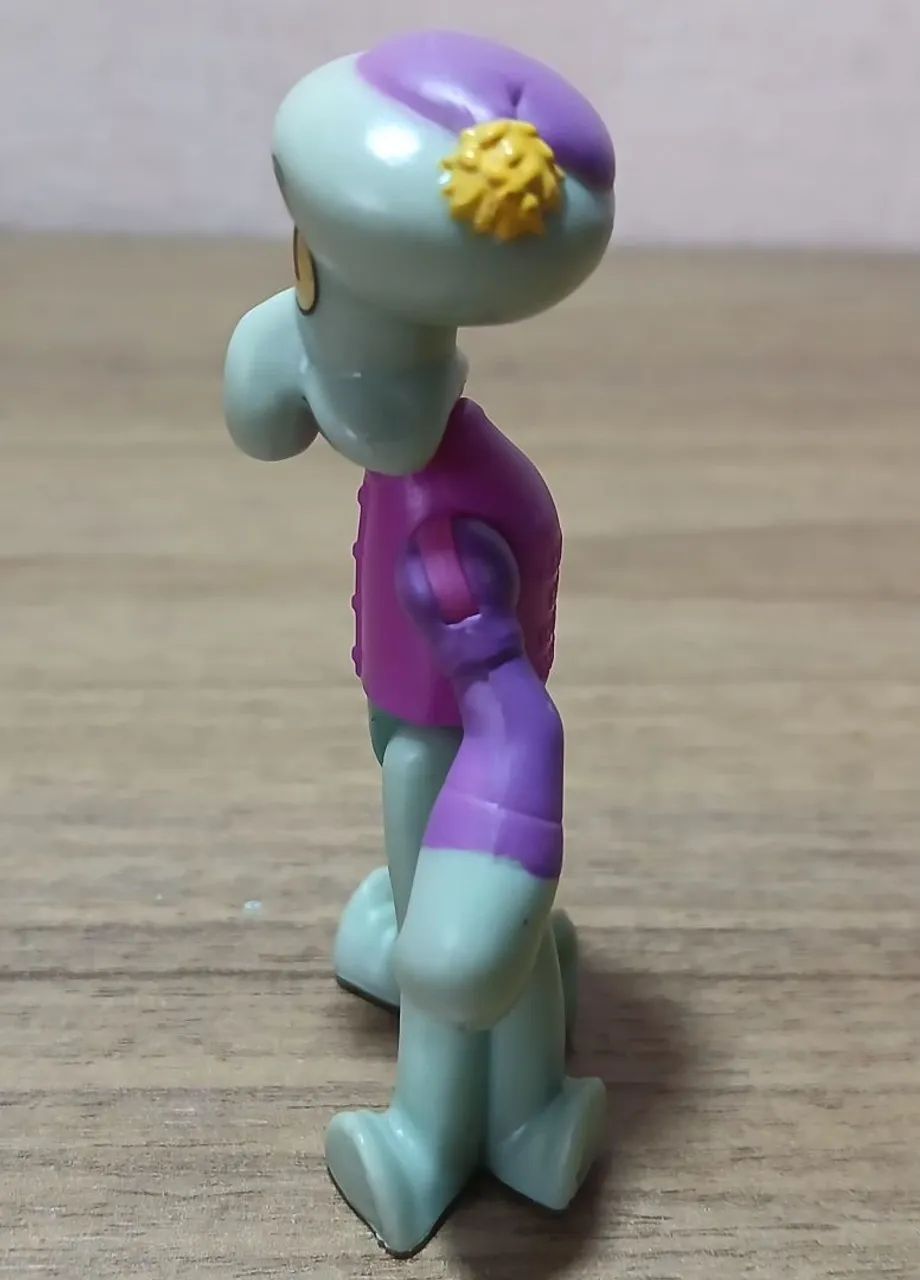 Boneco articulado do Lula Molusco com pijama da linha Imaginext Bob Esponja 7,5cm - Foto 5