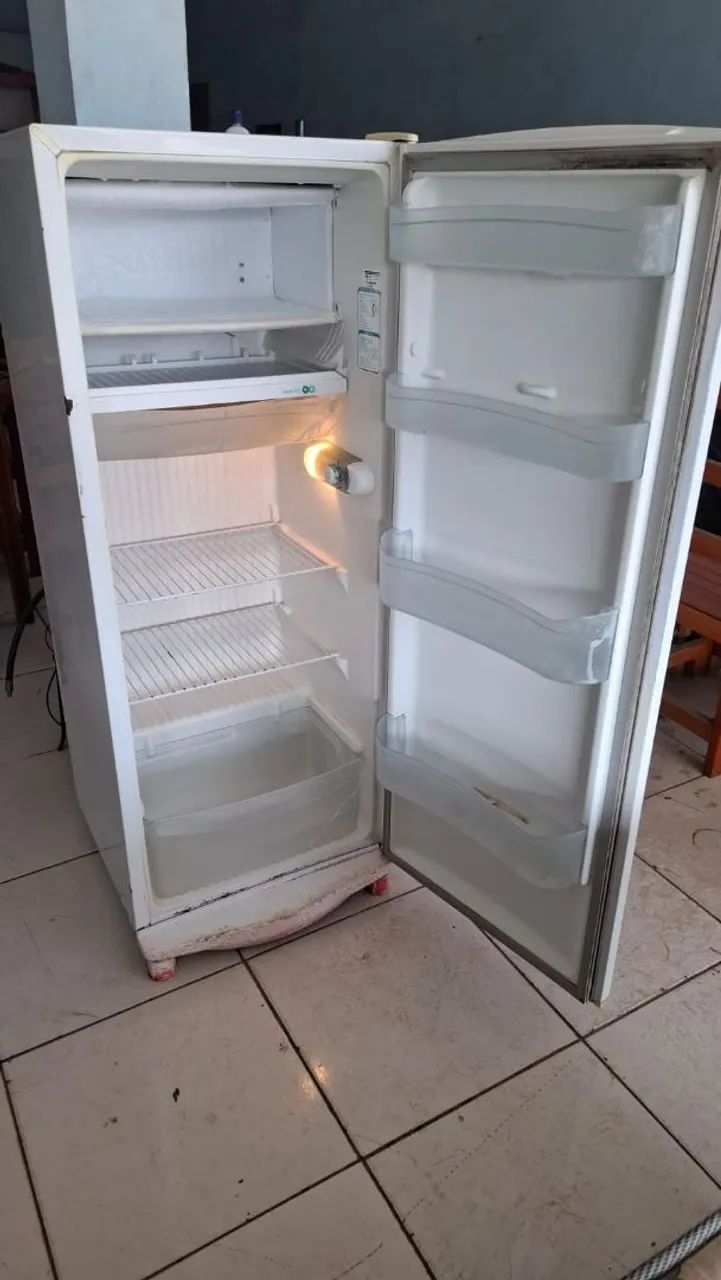 Geladeira Consul Degelo  - Foto 2
