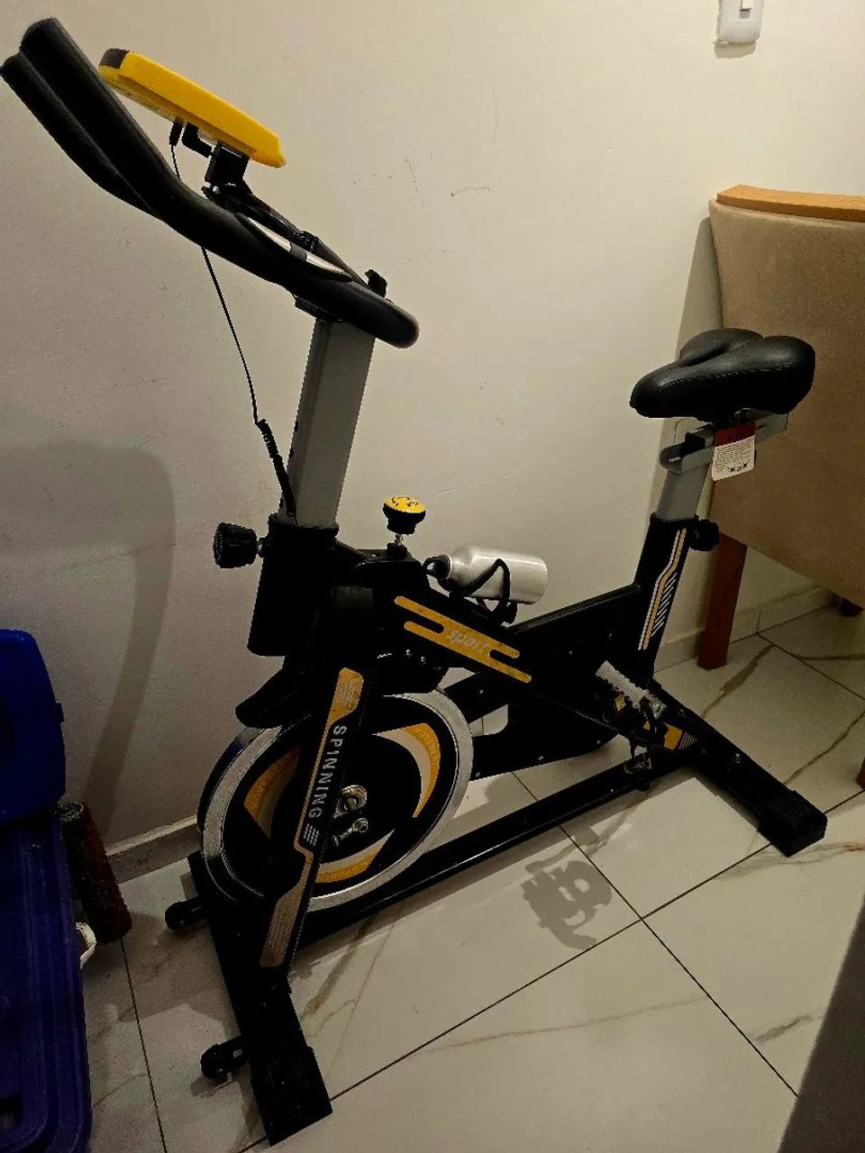 BICICLETA DE SPINNING 13kg inércia. 
