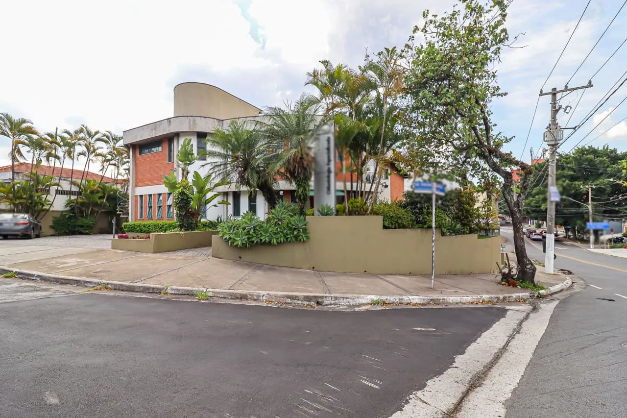Casa comercial na Rua Aurélia, 1460  314 m² - Foto 4