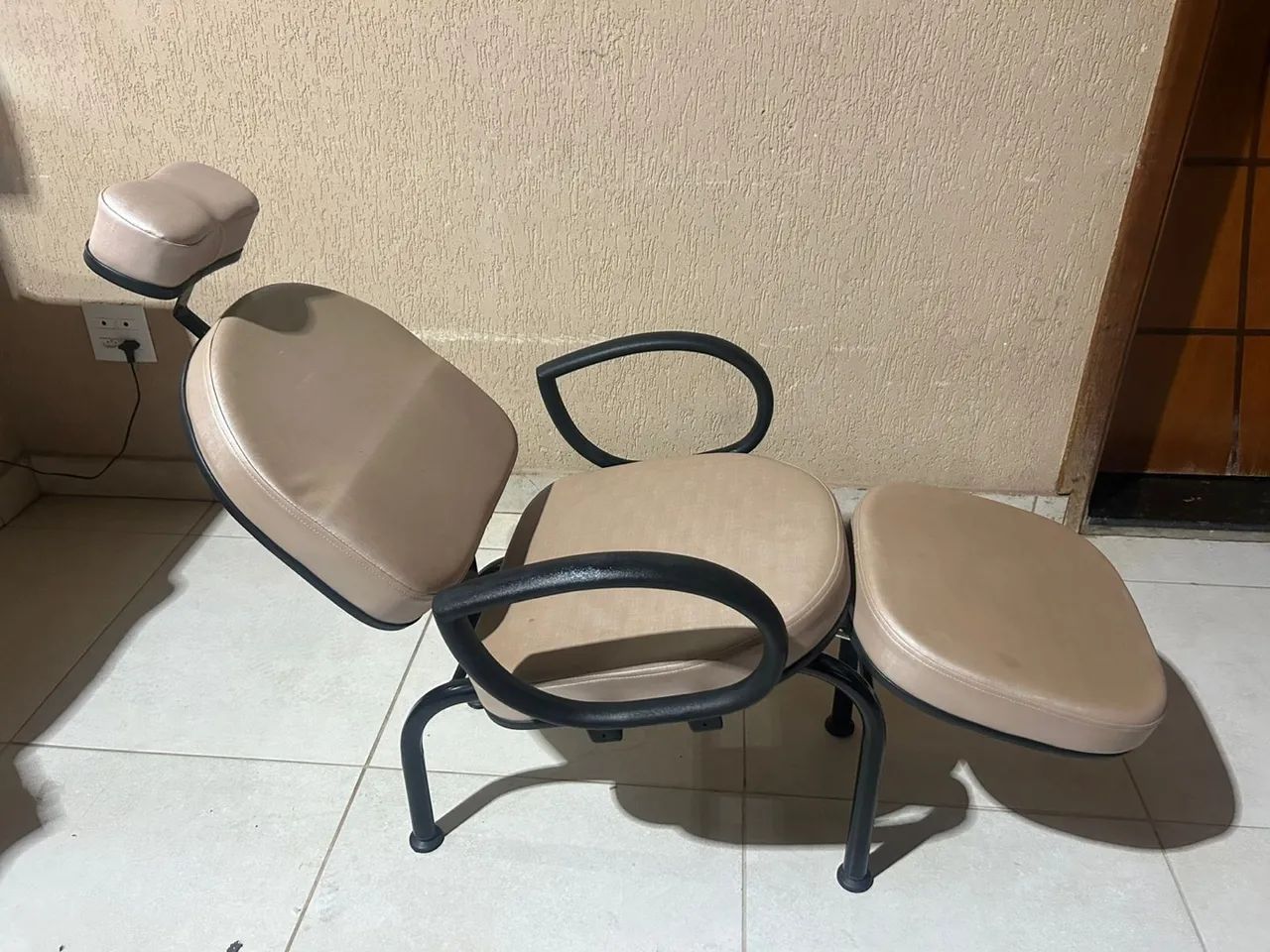 Vende- se cadeira para atendimento 