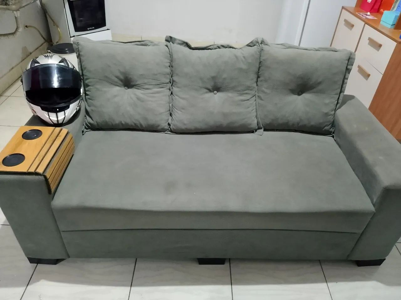 Sofá semi-novo R$ 400,00  - Foto 2