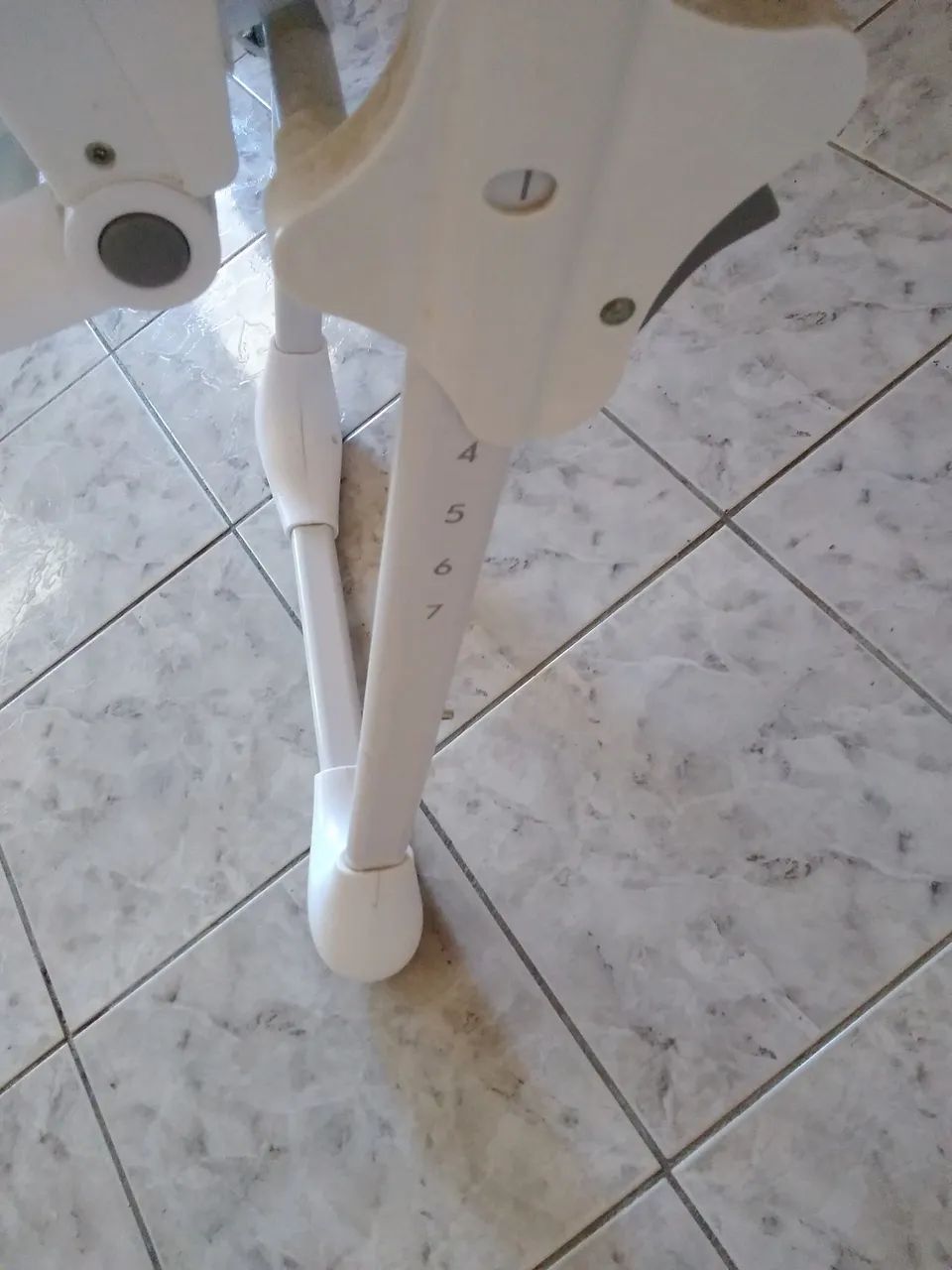 Cadeira de alimentação infantil.  - Foto 5