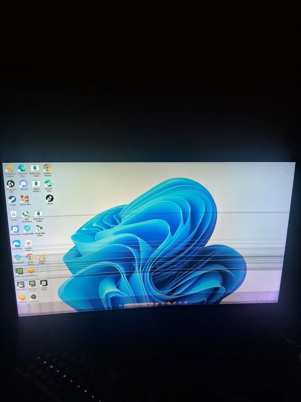 Monitor hq Curvo com defeito - Foto 2