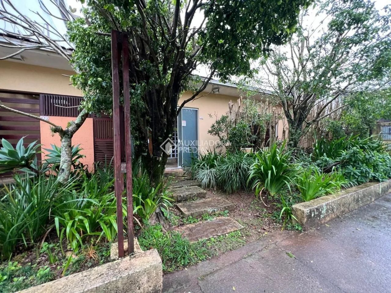 Oportunidade Rara na Madre Benvenuta, Casa com 3 quartos 177,39m² e Edicula com 44, 35m²