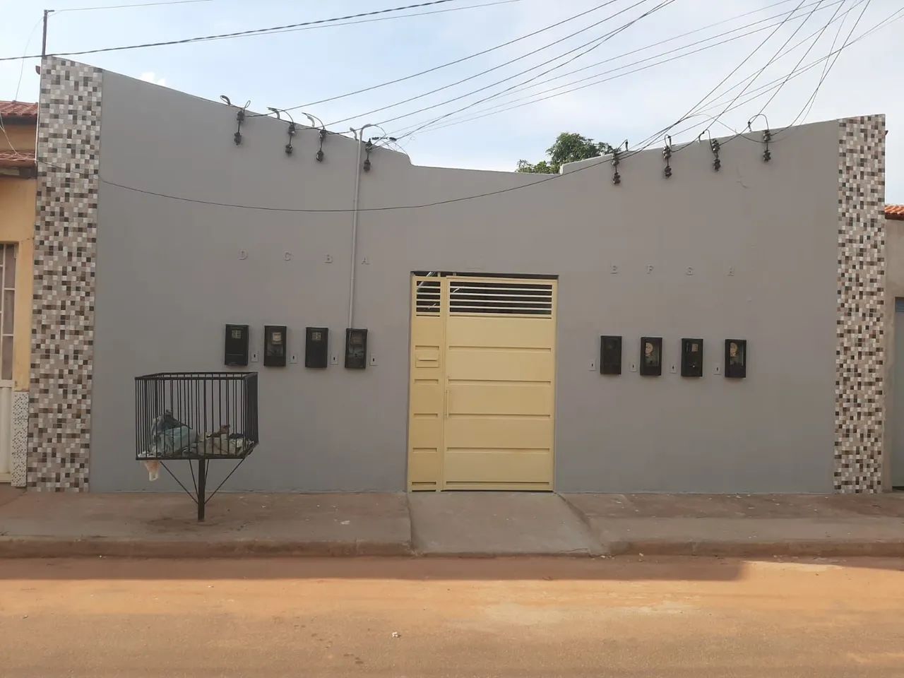 Kitnet um quarto / planalto 