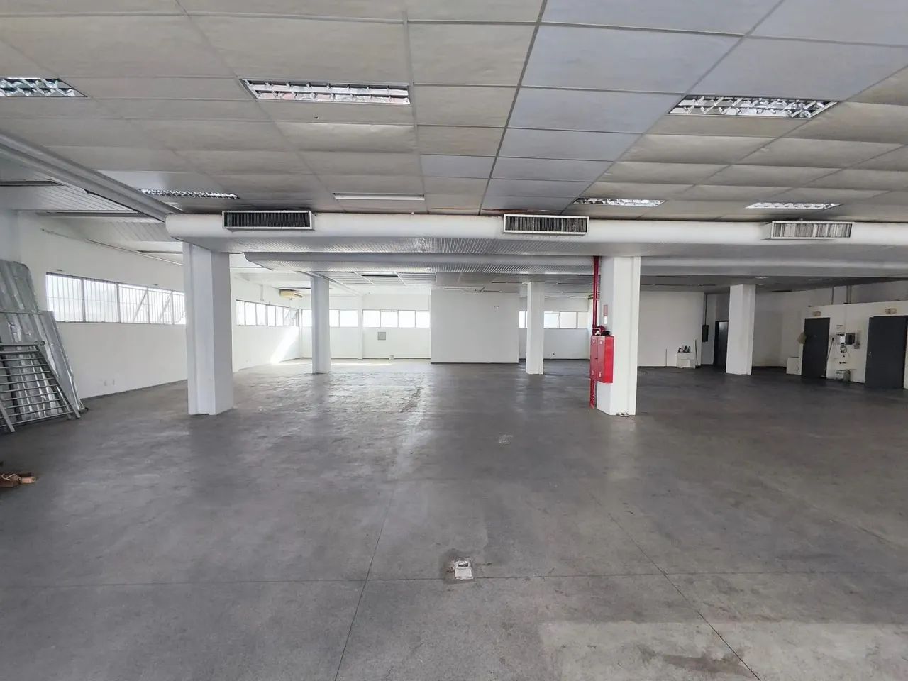 Comercial para vender e alugar em rua pública, CANELA, Salvador, BA - Foto 3