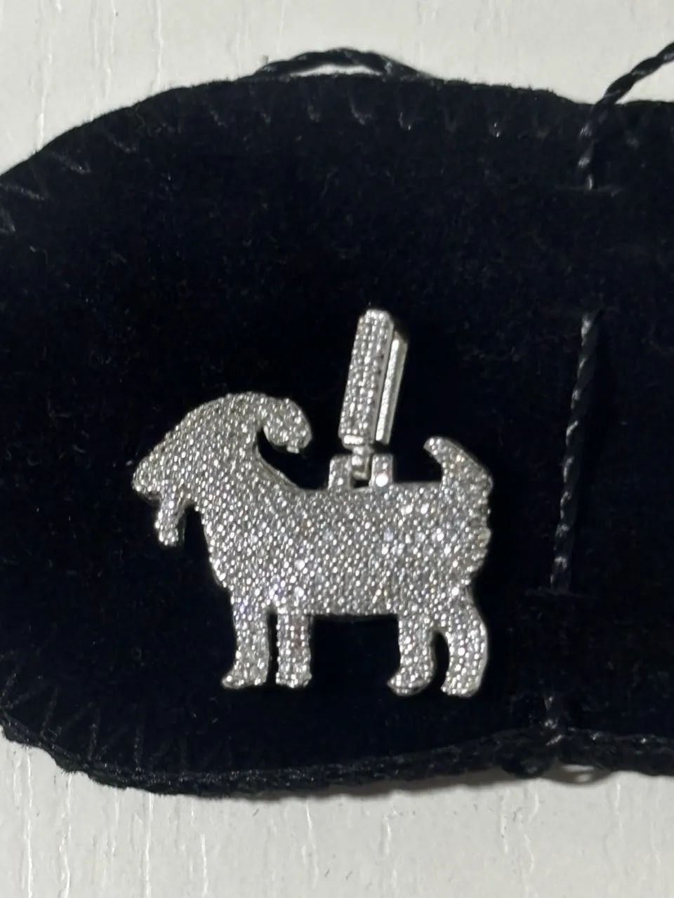 Pingente GOAT
