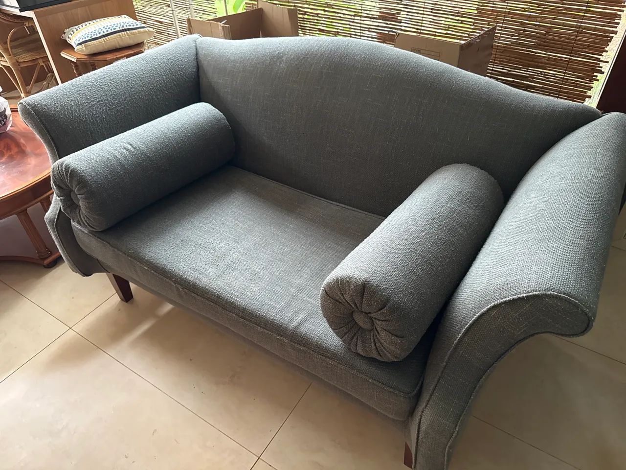 Vendo Sofás 3 e 2 lugares - Foto 4