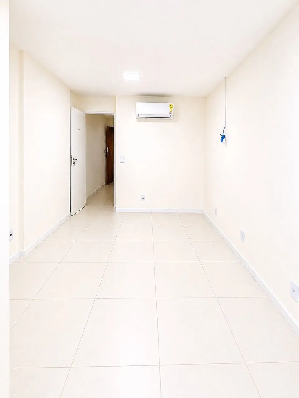 Sala Comercial - 31m2 - Morada de Laranjeiras - Ed. Ventura Office - Foto 3