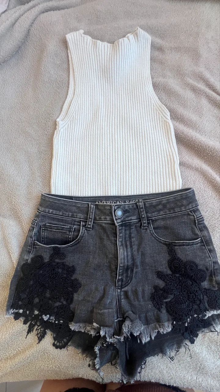 Short jeans e regata canelada 
