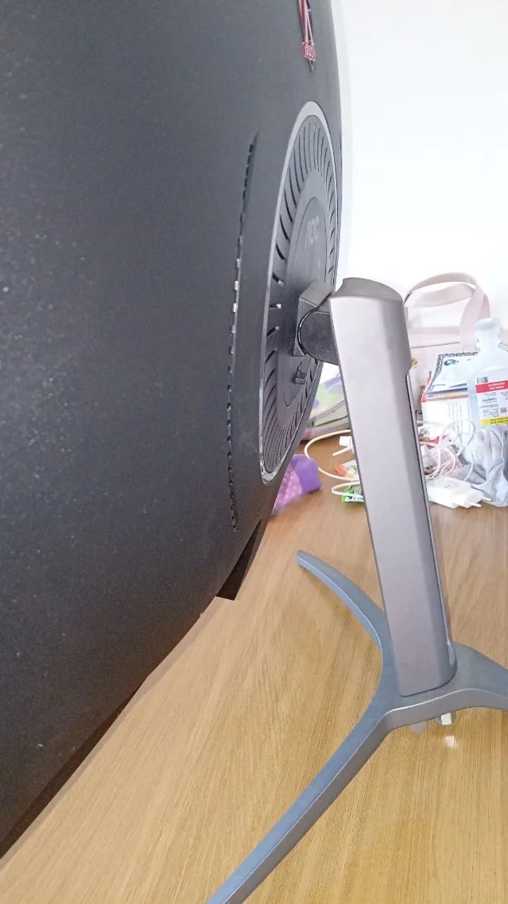 Monitor curvado - Foto 2