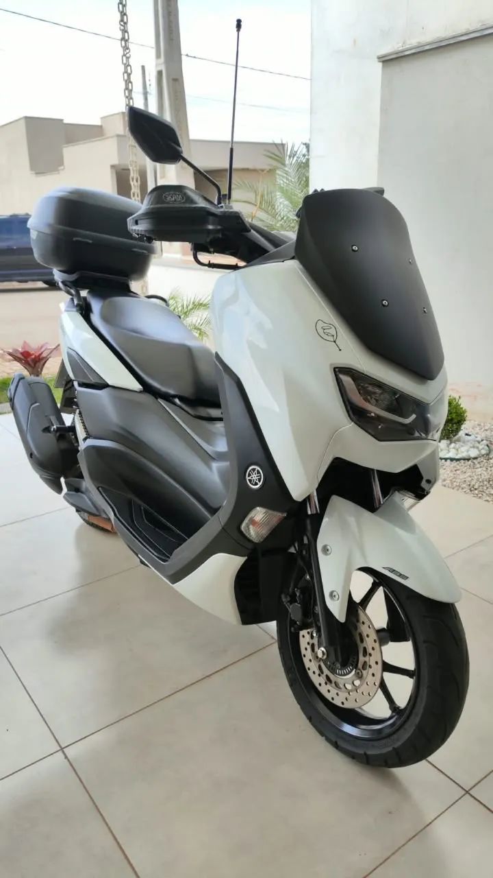 Yamaha NMax 2022 Cor Branca - Automática