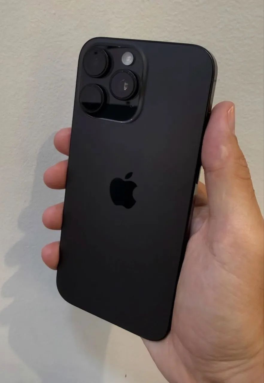 iPhone 16 pro max preto titânio 