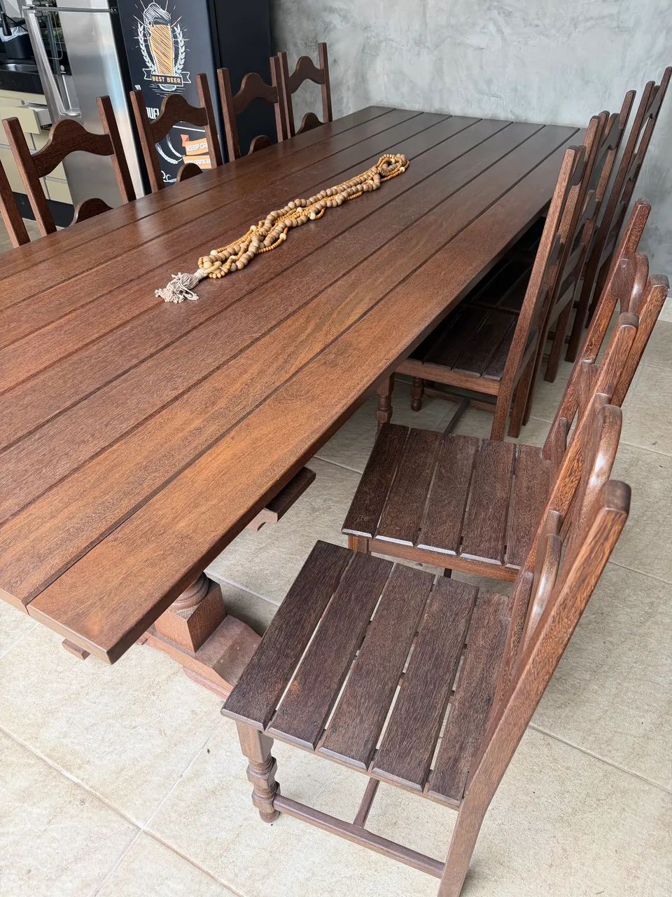 Conjunto Mesa 10 cadeiras com buffet -  madeira maciça - Foto 4