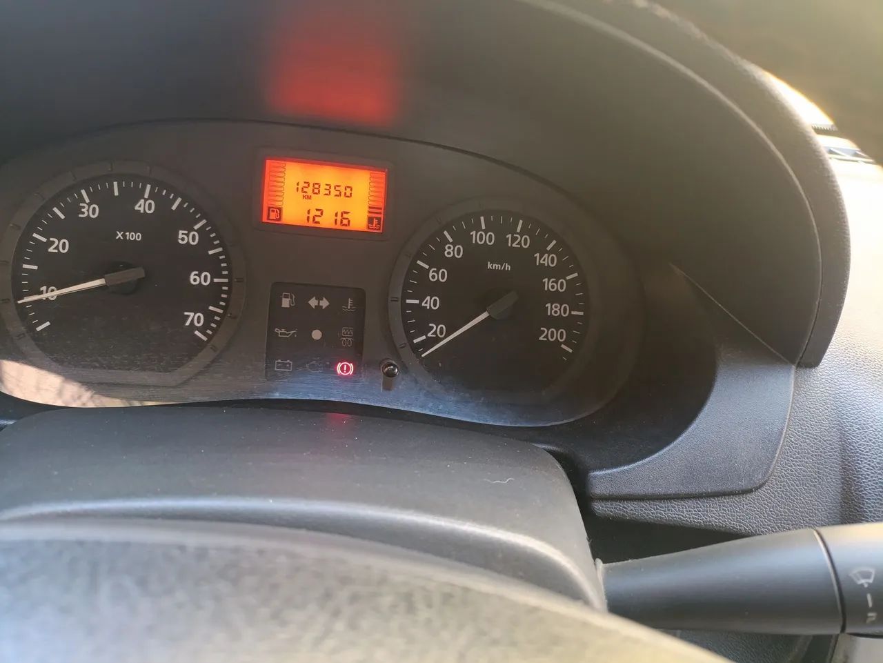 Renault Logan Expression Hi-flex 1.6 8V 4P 2009 - Foto 4